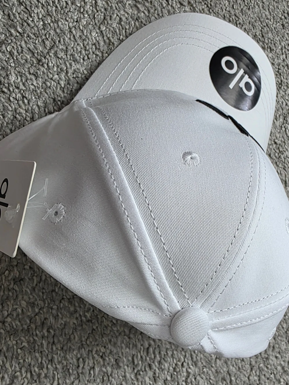ALO Yoga White Hat with Black Logo